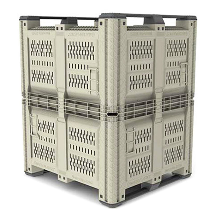 stacked-harvest-bins-macrobin-32NG-FV